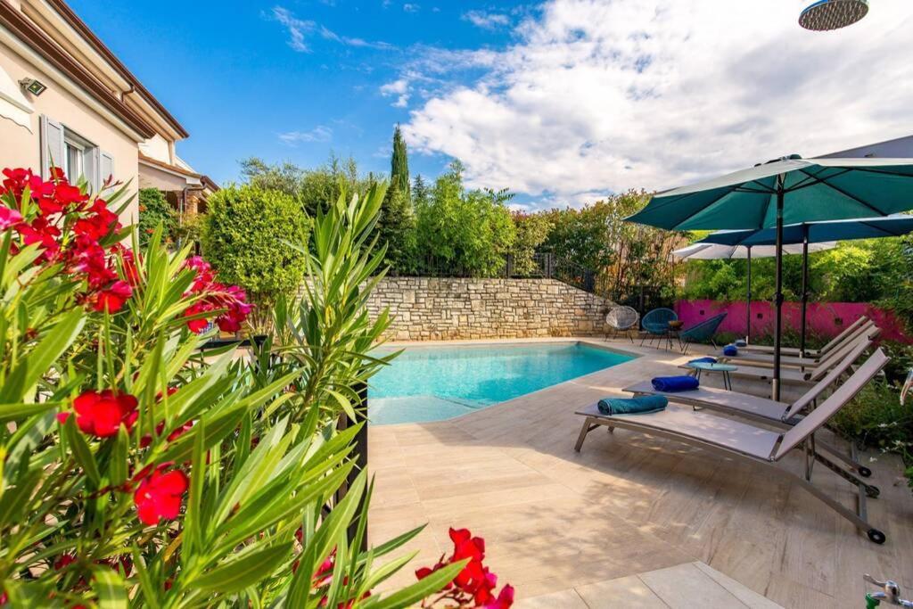 Villa Lidija Poreč Exterior foto