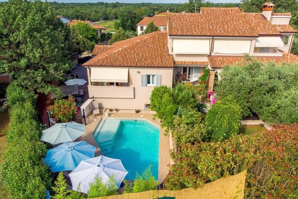 Villa Lidija Poreč Exterior foto